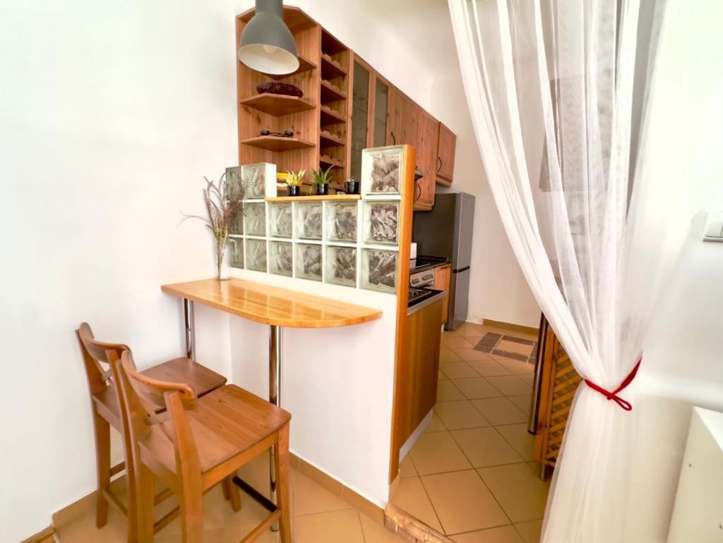Апартаменти Cozy In Centre Будапешт